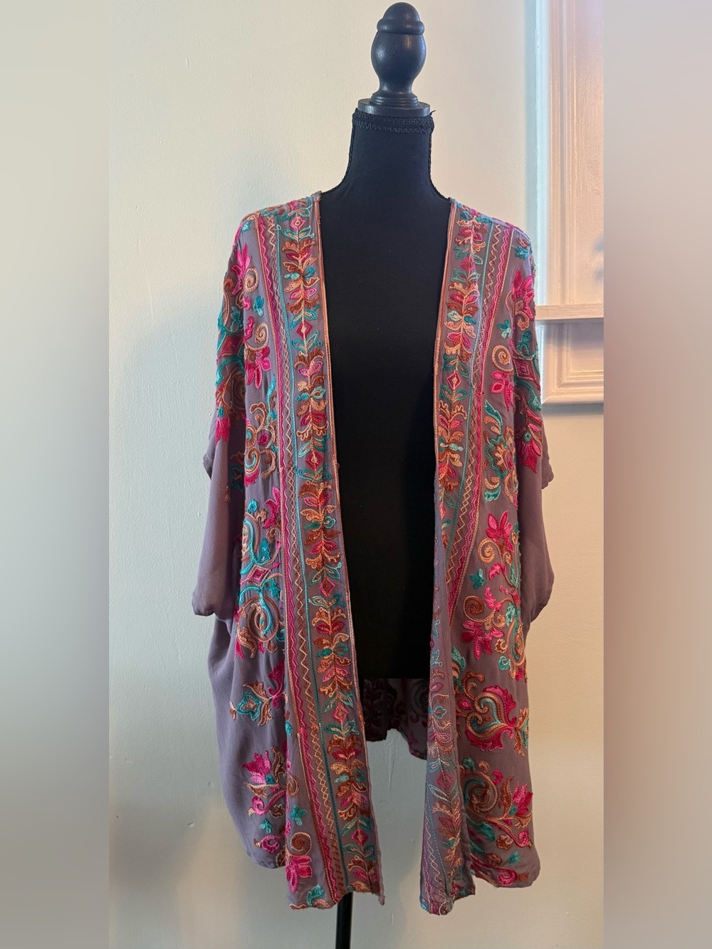 Umgee Mauve Embroidered Open-Front Kimono with Pink and Teal Accents